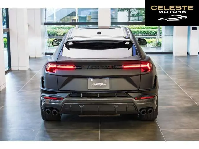 LAMBORGHINI Urus 2025 — photo 2 sur 8
