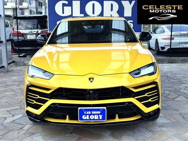 LAMBORGHINI Urus 2018 — photo 2 sur 8