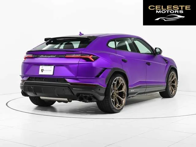 LAMBORGHINI Urus 2025 — photo 4 sur 8