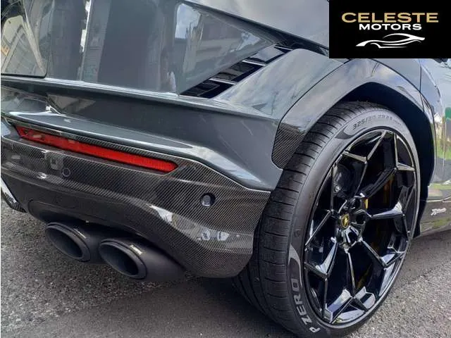 LAMBORGHINI Urus 2025 — photo 3 sur 8