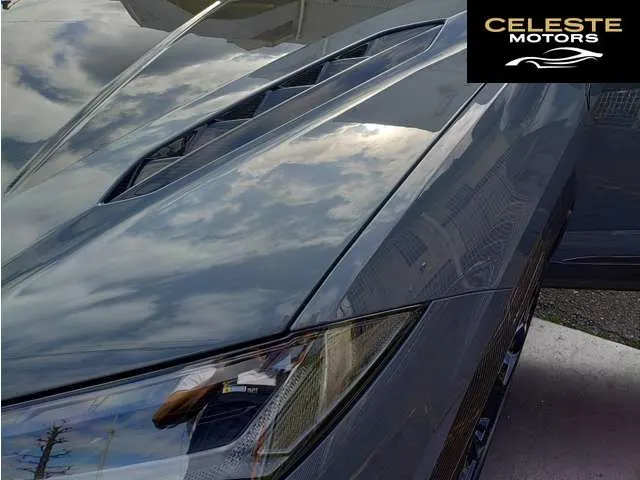 LAMBORGHINI Urus 2025 — photo 8 sur 8