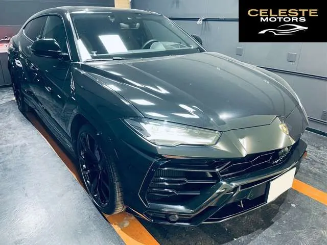 LAMBORGHINI Urus 2021 — photo 2 sur 8