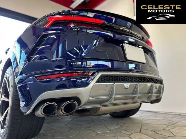 LAMBORGHINI Urus 2019 — photo 6 sur 8