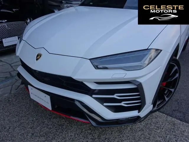 LAMBORGHINI Urus 2020 — photo 8 sur 8