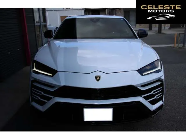 LAMBORGHINI Urus 2021 — photo 5 sur 8