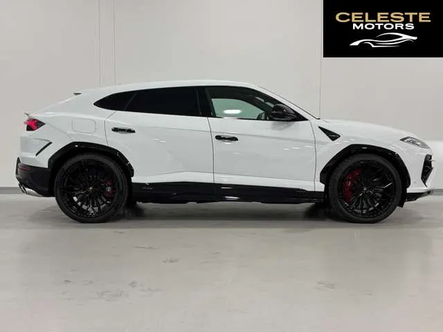 LAMBORGHINI Urus 2025 — photo 4 sur 8