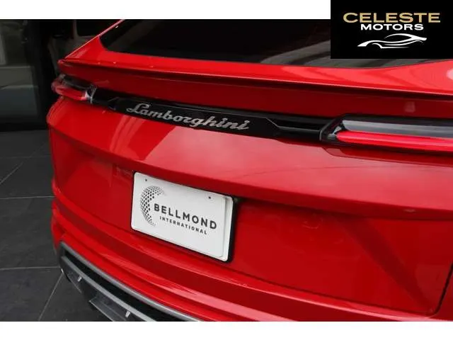 LAMBORGHINI Urus 2020 — photo 4 sur 8