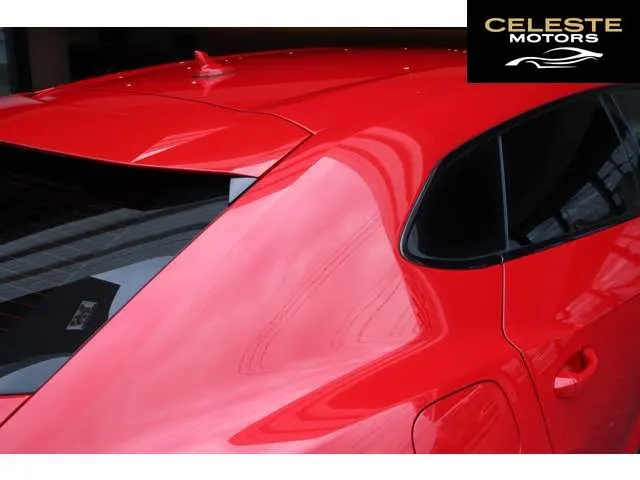 LAMBORGHINI Urus 2020 — photo 6 sur 8