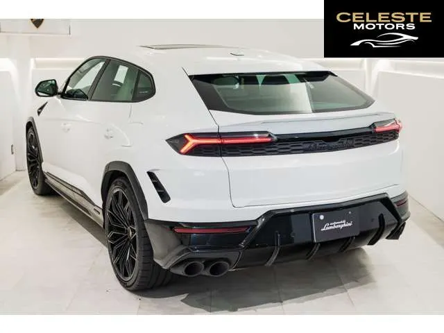 LAMBORGHINI Urus 2025 — photo 5 sur 8