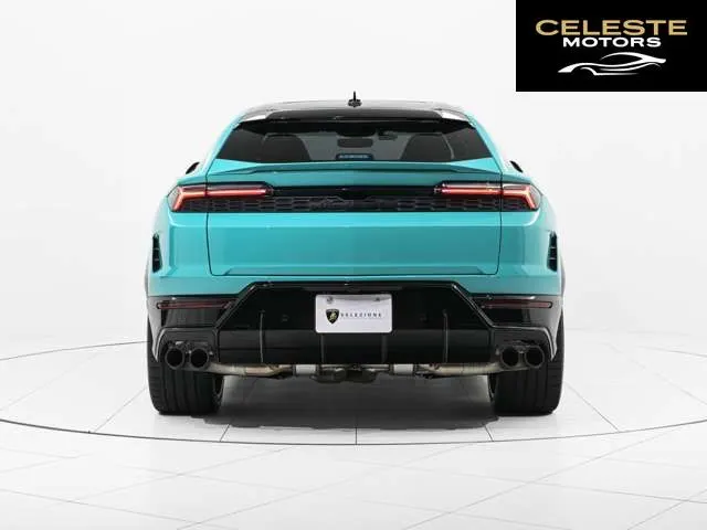 LAMBORGHINI Urus 2026 — photo 3 sur 8