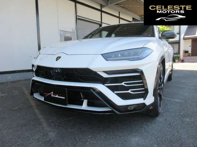 LAMBORGHINI Urus 2018 — photo 3 sur 8