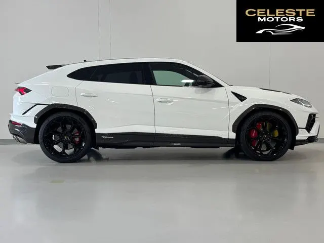 LAMBORGHINI Urus 2023 — photo 4 sur 8