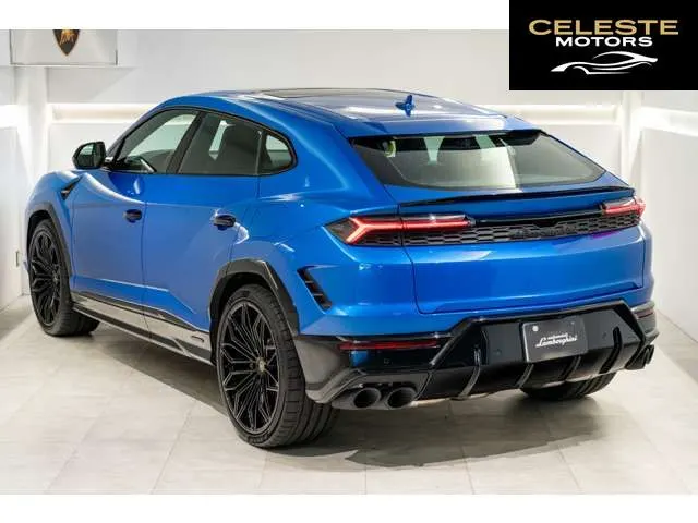 LAMBORGHINI Urus 2025 — photo 4 sur 8