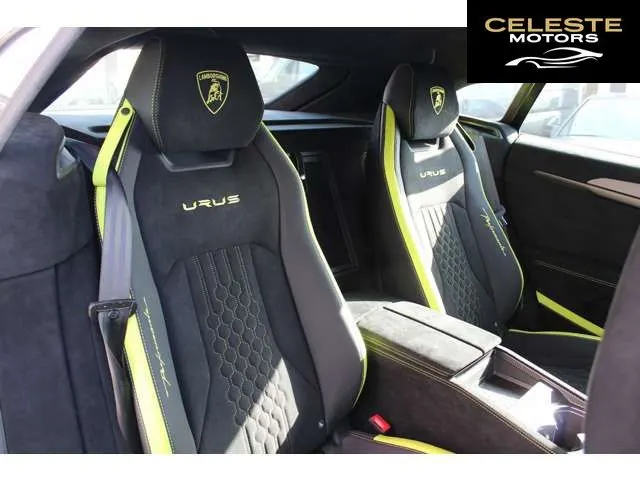 LAMBORGHINI Urus 2024 — photo 7 sur 8