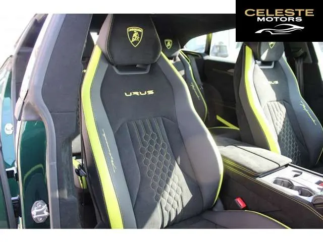 LAMBORGHINI Urus 2024 — photo 8 sur 8
