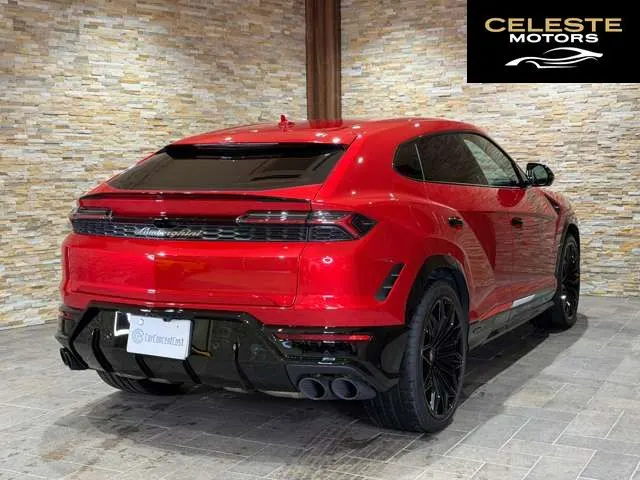 LAMBORGHINI Urus 2025 — photo 3 sur 8