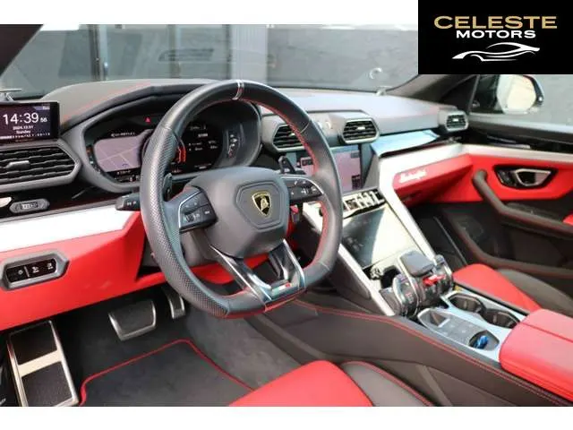 LAMBORGHINI Urus 2019 — photo 2 sur 8