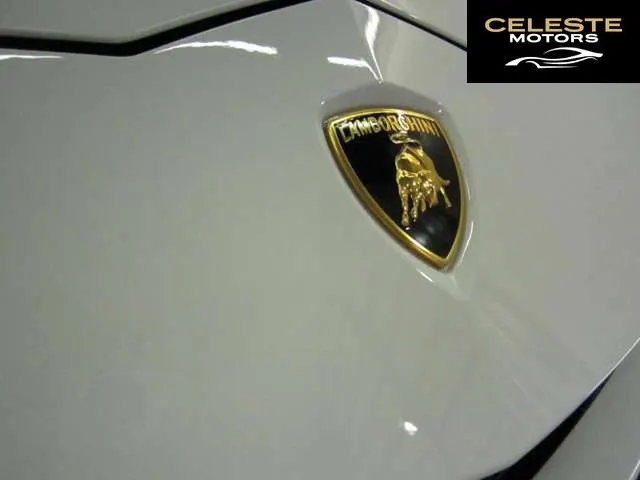 LAMBORGHINI Urus 2019 — photo 3 sur 8