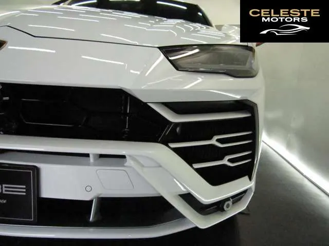 LAMBORGHINI Urus 2019 — photo 5 sur 8