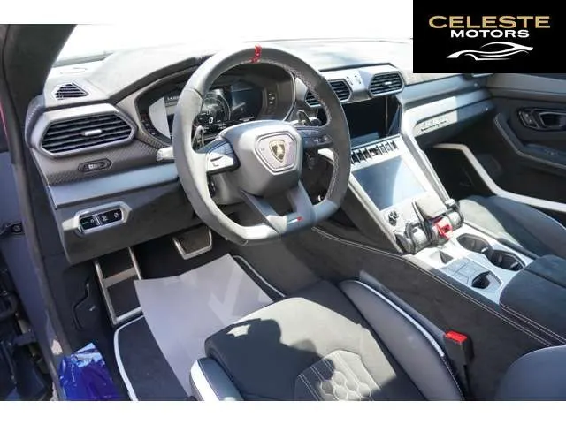 LAMBORGHINI Urus 2024 — photo 8 sur 8