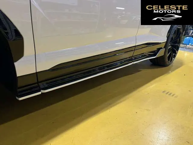 LAMBORGHINI Urus 2023 — photo 2 sur 8