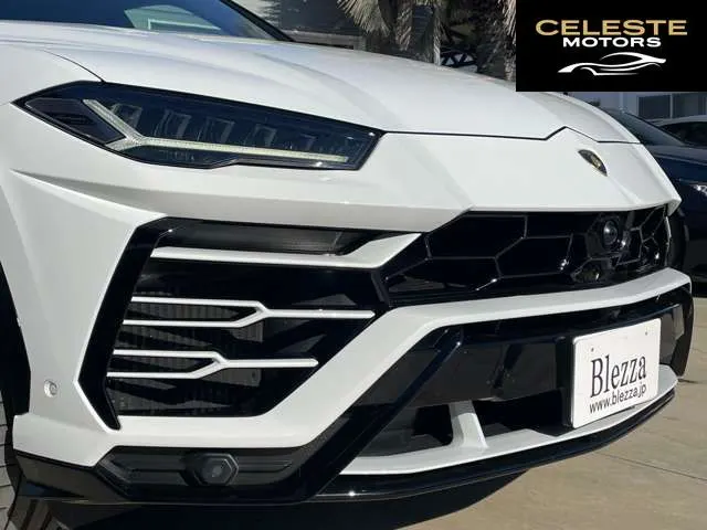 LAMBORGHINI Urus 2021 — photo 4 sur 8
