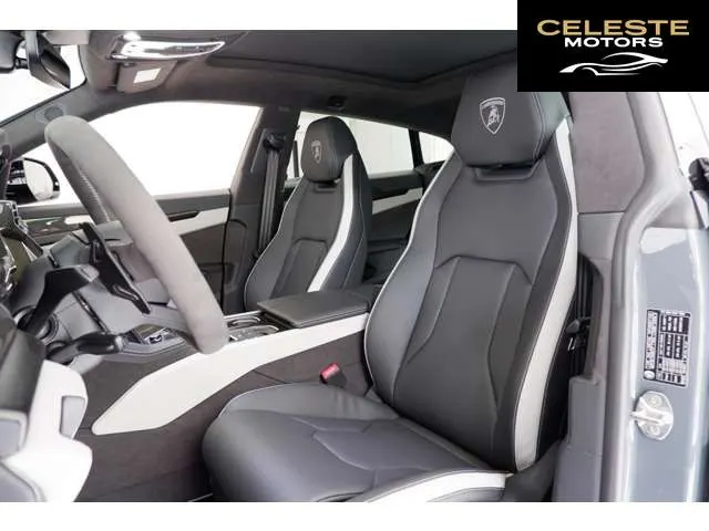 LAMBORGHINI Urus 2025 — photo 6 sur 8