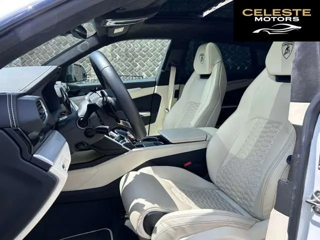 LAMBORGHINI Urus 2020 — photo 7 sur 8