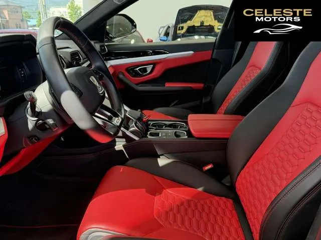 LAMBORGHINI Urus 2020 — photo 6 sur 8