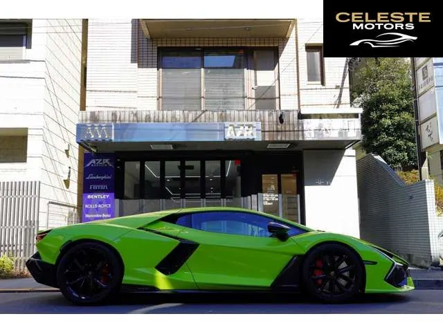 LAMBORGHINI Revuelto 2024 — photo 3 sur 8