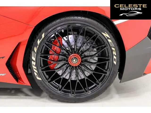 LAMBORGHINI Aventador Roadster 2016 — photo 6 sur 8
