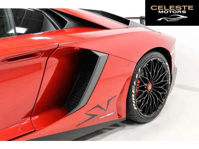 LAMBORGHINI Aventador Roadster 2016 — photo 8 sur 8