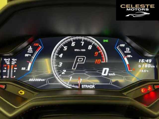 LAMBORGHINI Huracán Spider 2024 — photo 7 sur 8