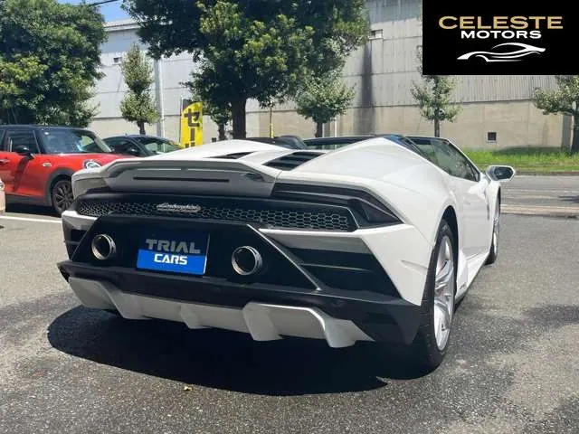 LAMBORGHINI Huracán Spider 2021 — photo 4 sur 8