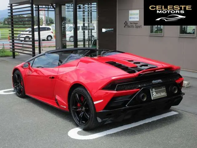 LAMBORGHINI Huracán Spider 2021 — photo 6 sur 8