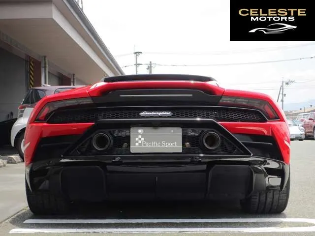 LAMBORGHINI Huracán Spider 2021 — photo 7 sur 8