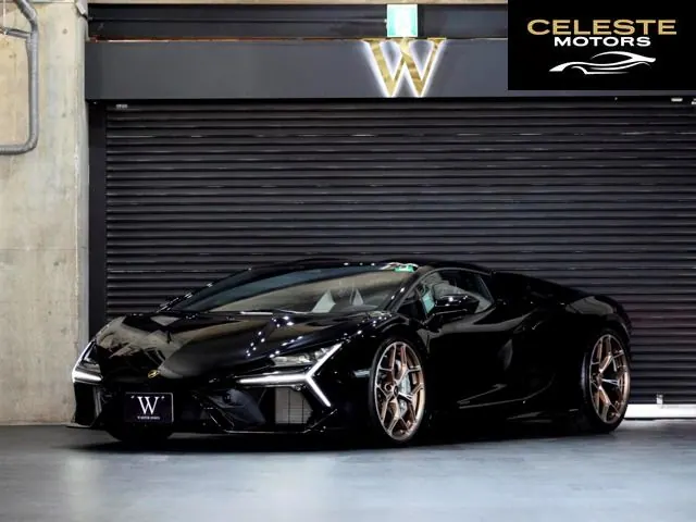 LAMBORGHINI Revuelto 2024 — photo 4 sur 8
