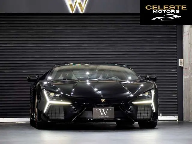 LAMBORGHINI Revuelto 2024 — photo 7 sur 8
