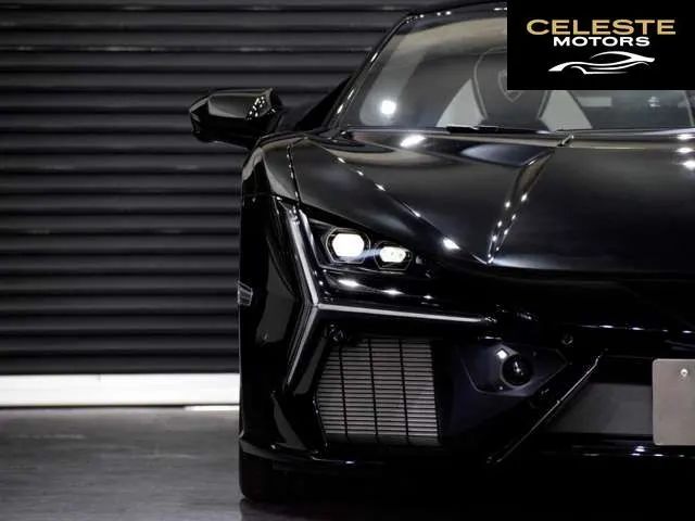 LAMBORGHINI Revuelto 2024 — photo 8 sur 8