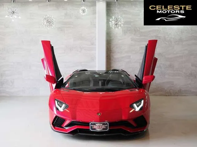 LAMBORGHINI Aventador Roadster 2018 — photo 2 sur 8