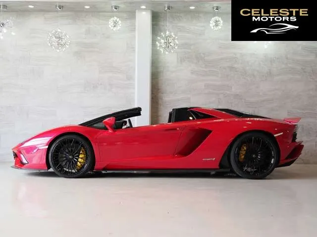 LAMBORGHINI Aventador Roadster 2018 — photo 7 sur 8