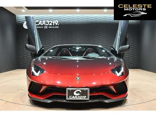 LAMBORGHINI Aventador Roadster 2018 — photo 2 sur 8