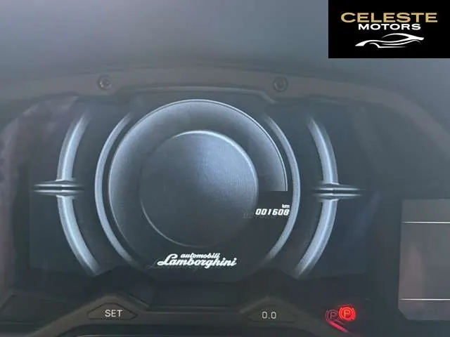 LAMBORGHINI Aventador Roadster 2021 — photo 3 sur 8