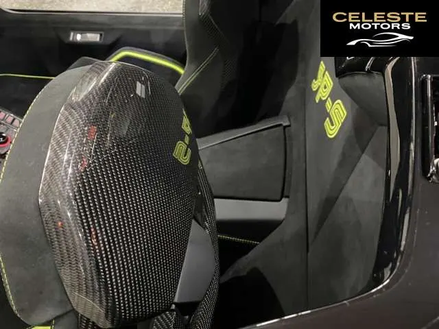 LAMBORGHINI Aventador Roadster 2021 — photo 6 sur 8