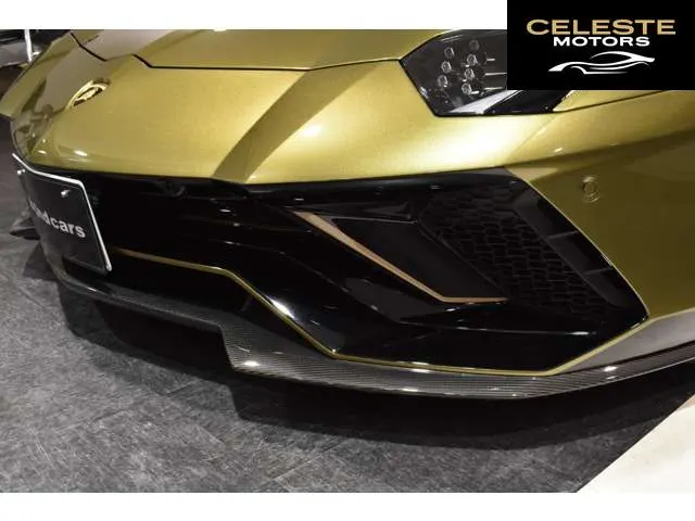 LAMBORGHINI Aventador Roadster 2022 — photo 7 sur 8