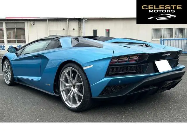 LAMBORGHINI Aventador Roadster 2019 — photo 5 sur 8