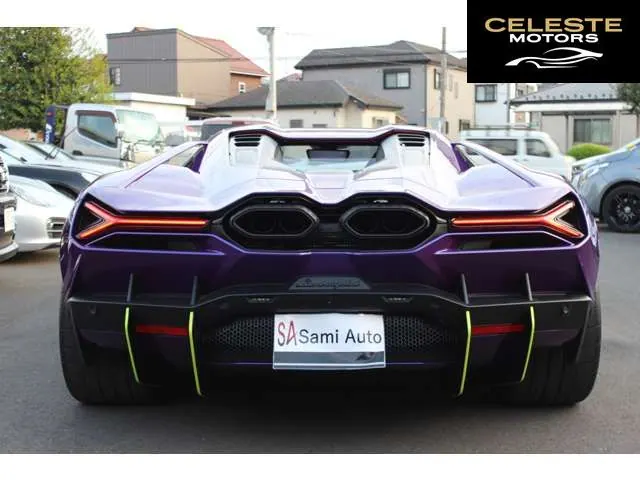 LAMBORGHINI Revuelto 2025 — photo 3 sur 8