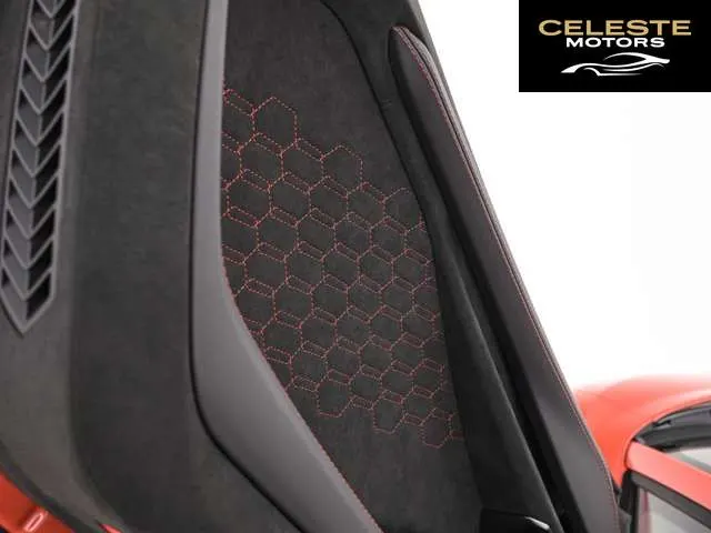 LAMBORGHINI Revuelto 2025 — photo 8 sur 8