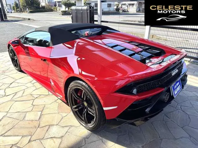 LAMBORGHINI Huracán Spider 2021 — photo 5 sur 8