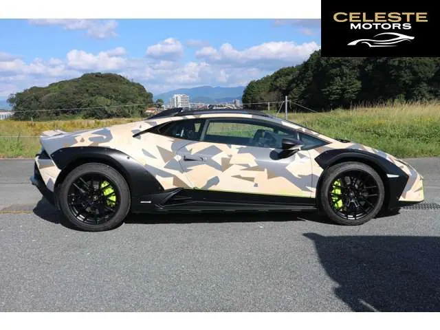 LAMBORGHINI Huracán Sterrato 2024 — photo 3 sur 8